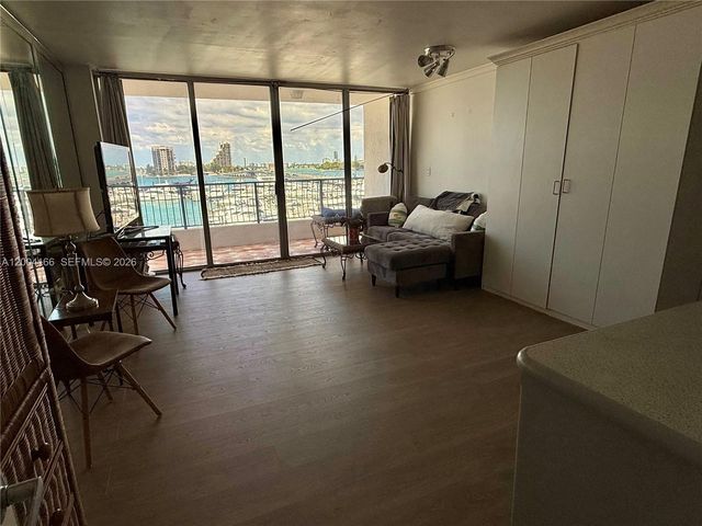 555 NE 15th St 420, Miami, FL 33132