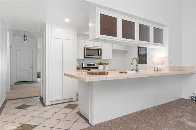 7608 E Woodsboro Avenue, Anaheim Hills, CA 92807