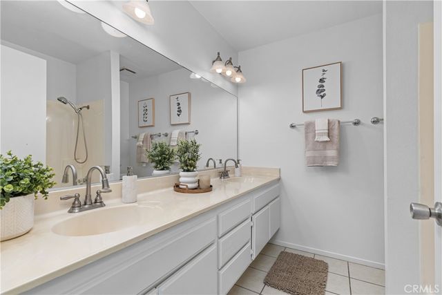 7608 E Woodsboro Avenue, Anaheim Hills, CA 92807