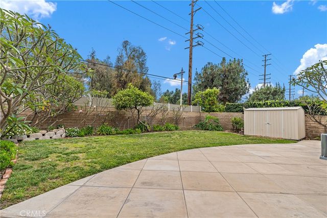 7608 E Woodsboro Avenue, Anaheim Hills, CA 92807
