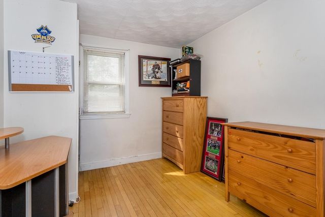 22 Middlesex Rd, Sharon, MA 02067