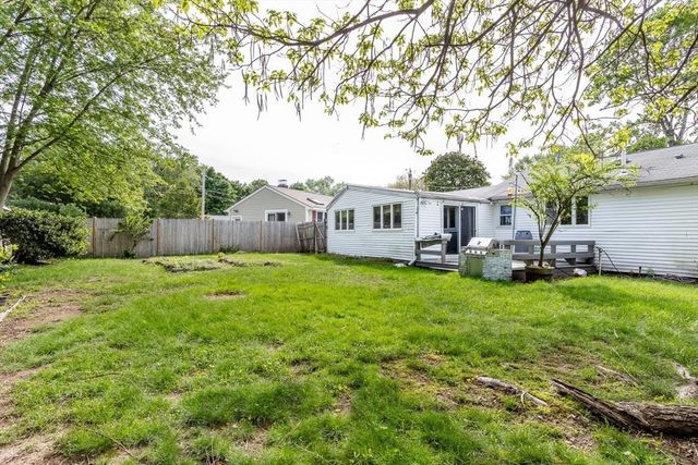 22 Middlesex Rd, Sharon, MA 02067