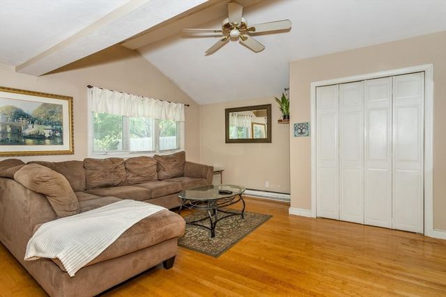 22 Middlesex Rd, Sharon, MA 02067