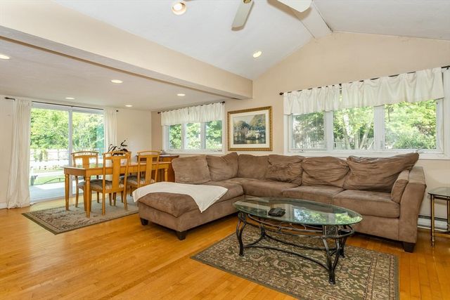 22 Middlesex Rd, Sharon, MA 02067