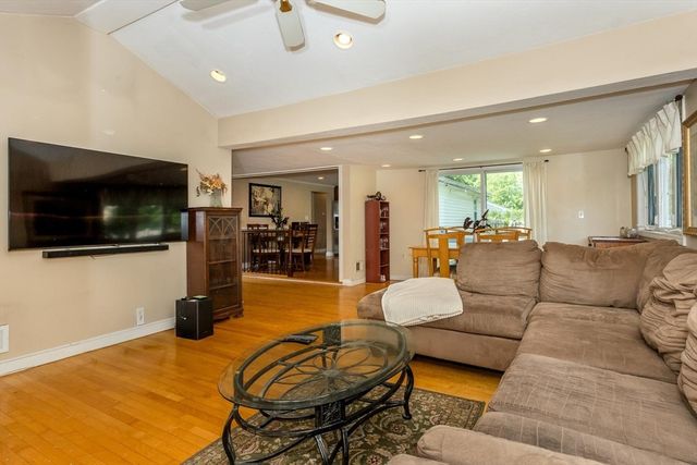 22 Middlesex Rd, Sharon, MA 02067