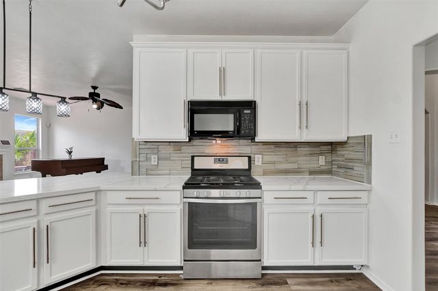 4907 Arbor Falls Lane, Houston, TX 77084