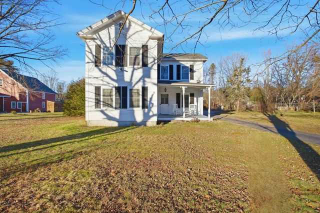 23 Old Bristol Road, New Hampton, NH 03256