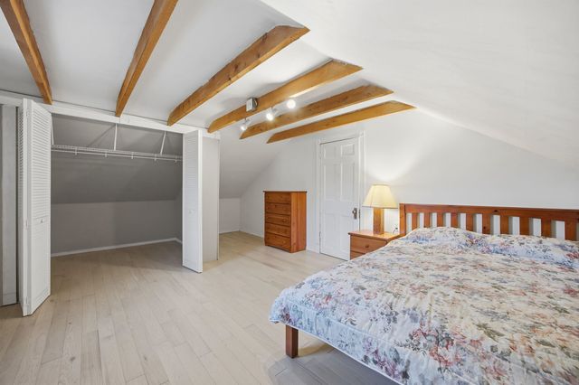 23 Old Bristol Road, New Hampton, NH 03256