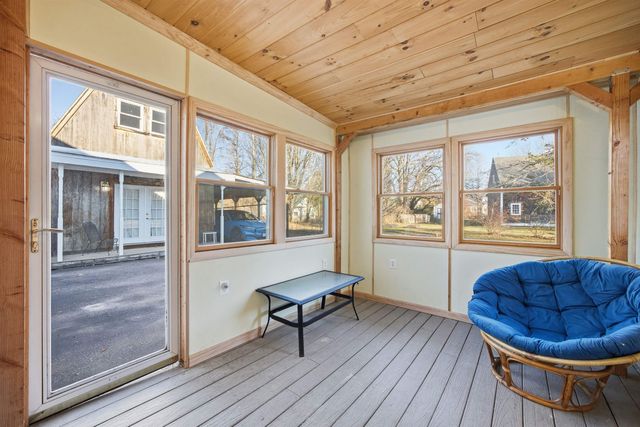 23 Old Bristol Road, New Hampton, NH 03256