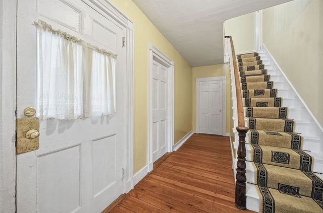 23 Old Bristol Road, New Hampton, NH 03256