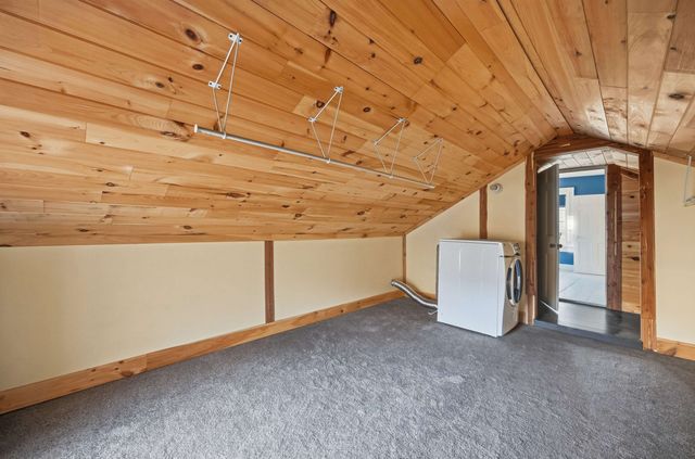 23 Old Bristol Road, New Hampton, NH 03256