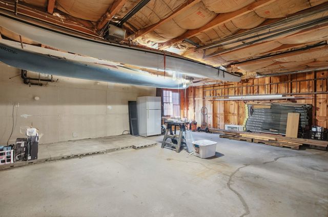 23 Old Bristol Road, New Hampton, NH 03256