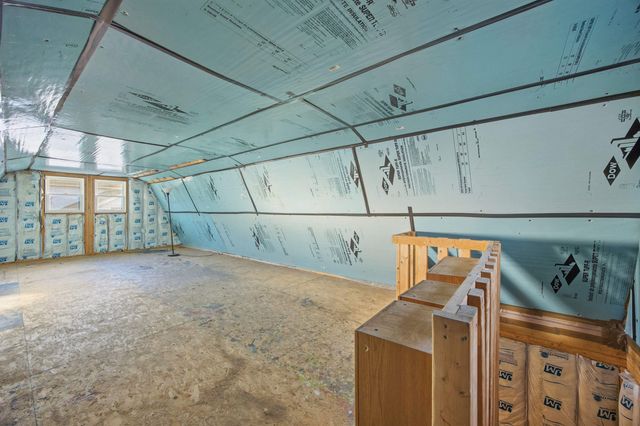 23 Old Bristol Road, New Hampton, NH 03256