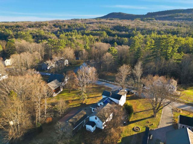 23 Old Bristol Road, New Hampton, NH 03256