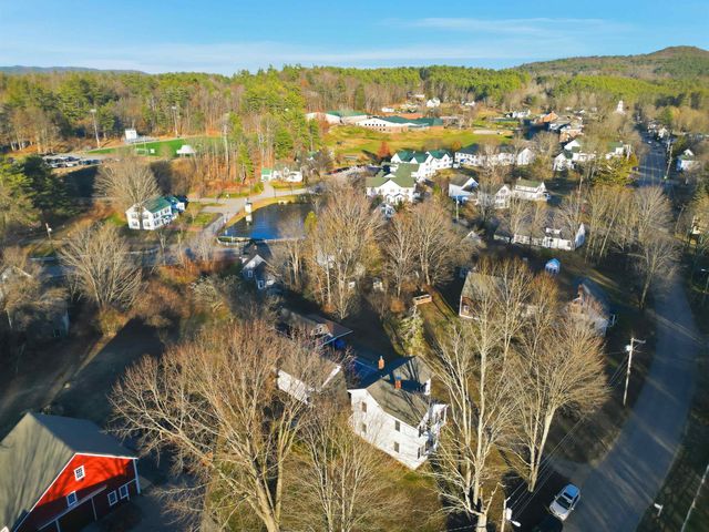 23 Old Bristol Road, New Hampton, NH 03256