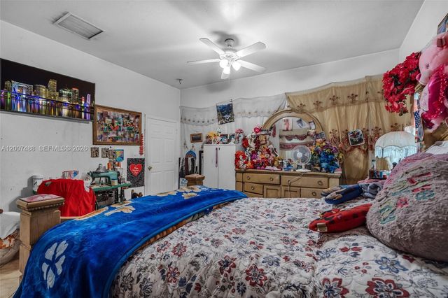 1320 NE 135th St, North Miami, FL 33161