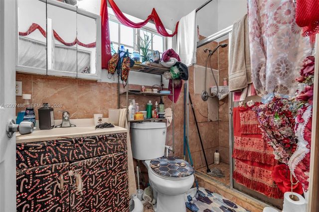 1320 NE 135th St, North Miami, FL 33161