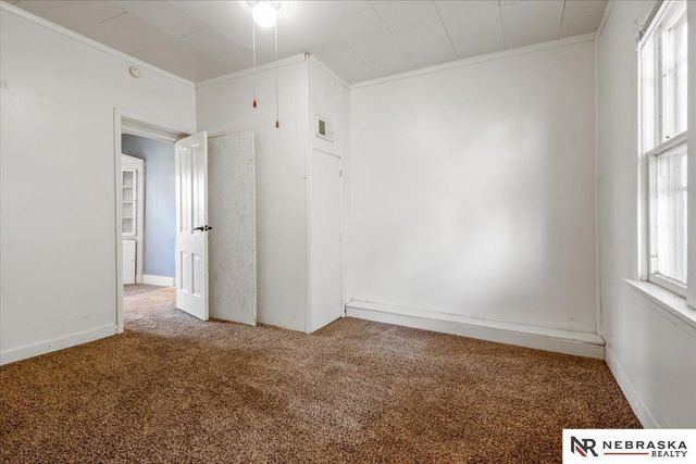 1036 N 8th Street, Lincoln, NE 68508