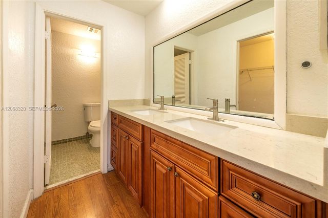 8555 NW 10th Street B106, Plantation, FL 33322