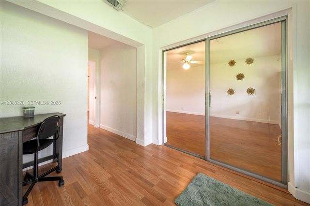 8555 NW 10th Street B106, Plantation, FL 33322