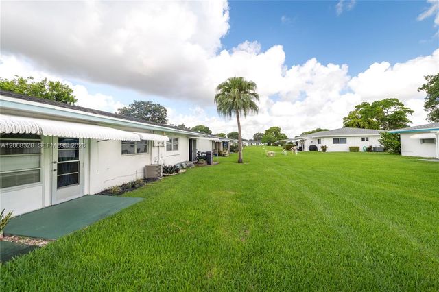 8555 NW 10th Street B106, Plantation, FL 33322