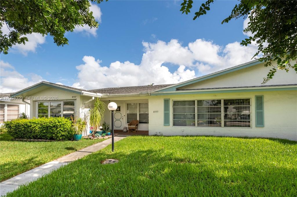 8555 NW 10th Street B106, Plantation, FL 33322