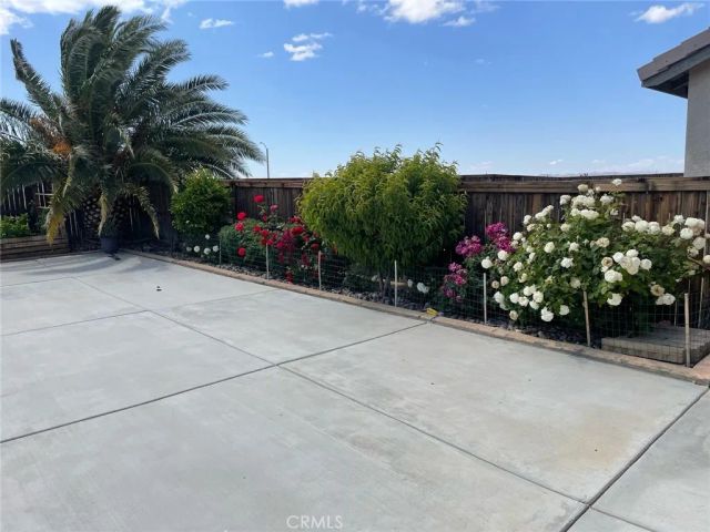 13656 Sandpiper Place, Victorville, CA 92392