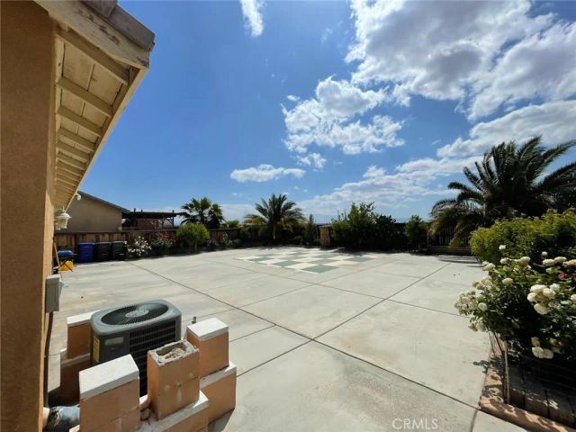 13656 Sandpiper Place, Victorville, CA 92392