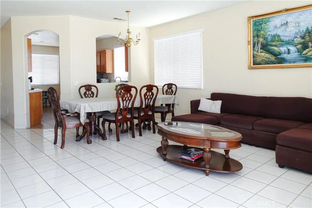 13656 Sandpiper Place, Victorville, CA 92392
