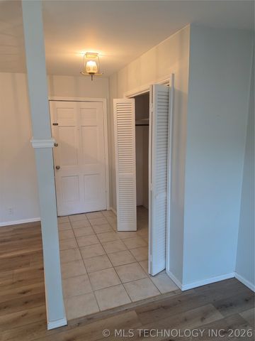 3109 E 25th Place S 3, Tulsa, OK 74114