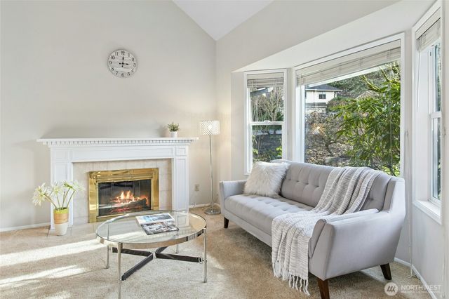 4310 209th Avenue NE, Sammamish, WA 98074