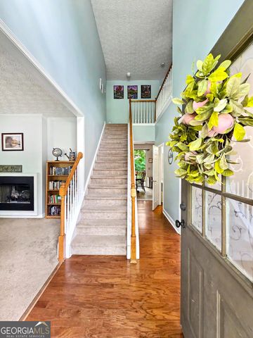 332 Chamberlyn Lane, Hiram, GA 30141