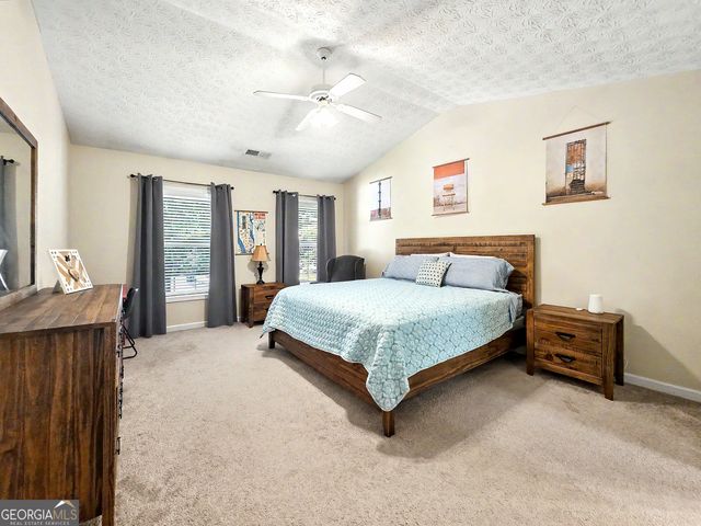 332 Chamberlyn Lane, Hiram, GA 30141