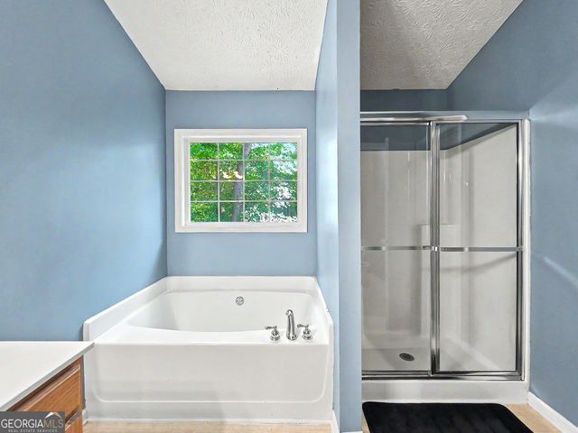 332 Chamberlyn Lane, Hiram, GA 30141