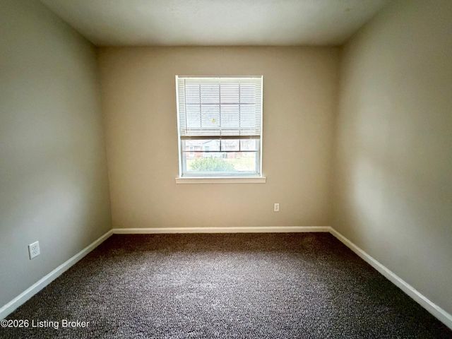 313 Hawthorne Dr, Jeffersonville, IN 47130