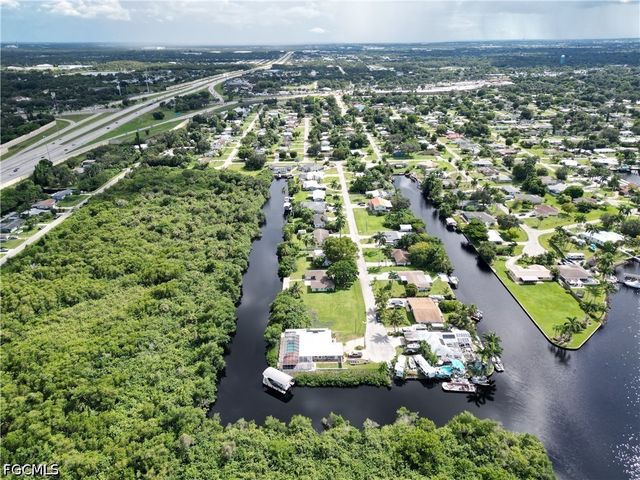 354 Morse PLZ, Fort Myers, FL 33905