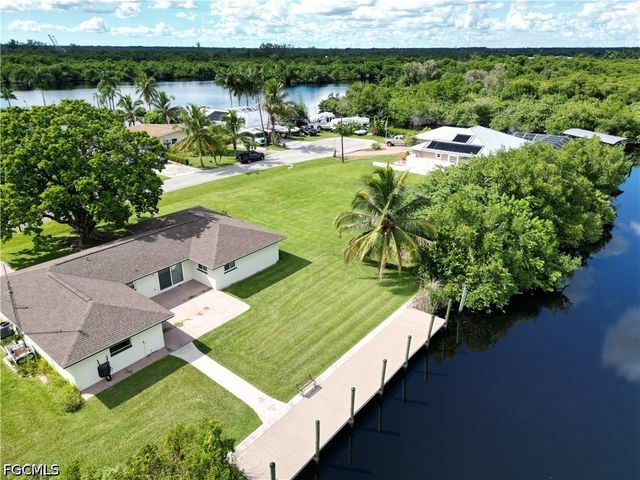354 Morse PLZ, Fort Myers, FL 33905