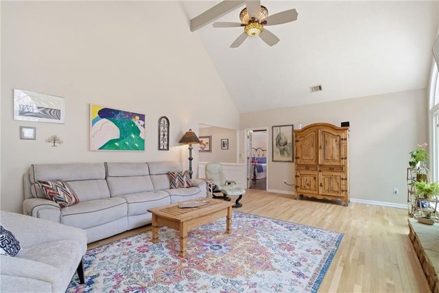 6120 Woodlake Drive, Buford, GA 30518