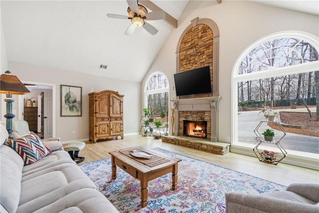 6120 Woodlake Drive, Buford, GA 30518