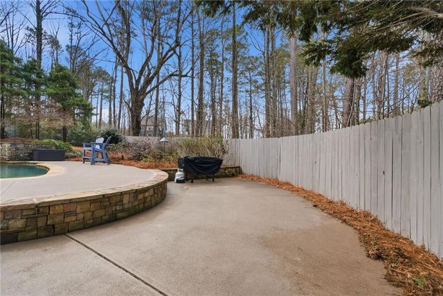 6120 Woodlake Drive, Buford, GA 30518