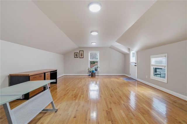 6120 Woodlake Drive, Buford, GA 30518