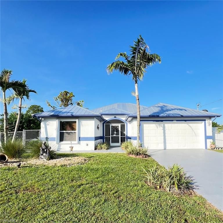 360 Eisenhower BLVD, LEHIGH ACRES, FL 33974 — exterior