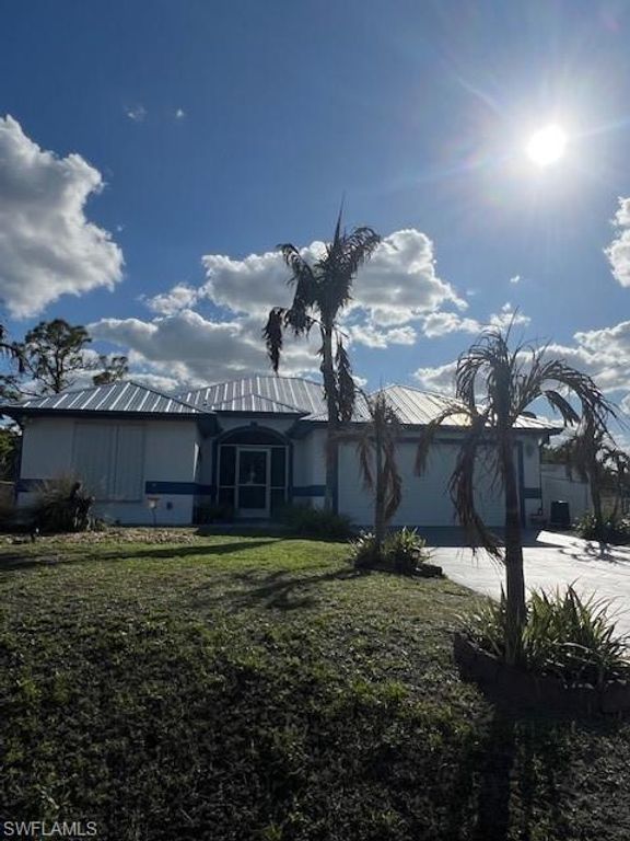 360 Eisenhower BLVD, LEHIGH ACRES, FL 33974 — photo 4