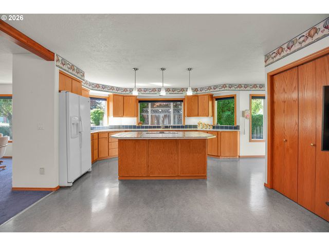 11401 Sw 107TH Pl, Portland, OR 97223