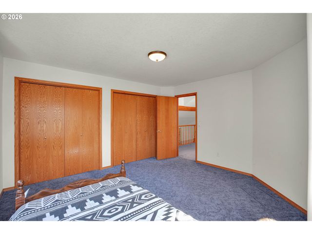 11401 Sw 107TH Pl, Portland, OR 97223