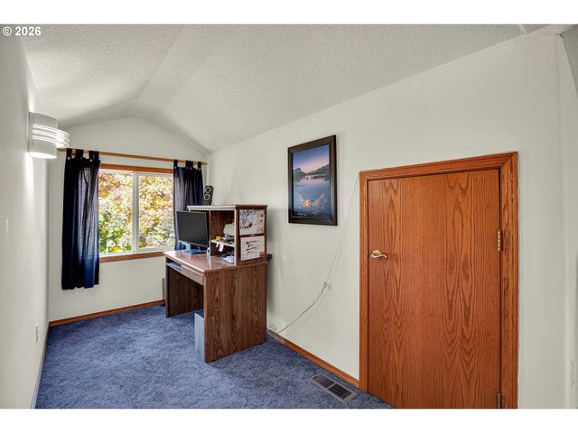 11401 Sw 107TH Pl, Portland, OR 97223