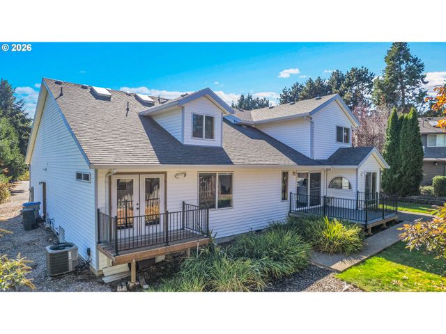 11401 Sw 107TH Pl, Portland, OR 97223