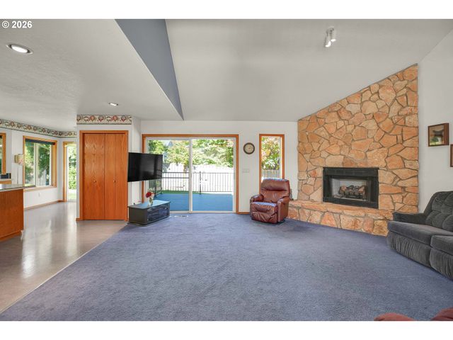 11401 Sw 107TH Pl, Portland, OR 97223