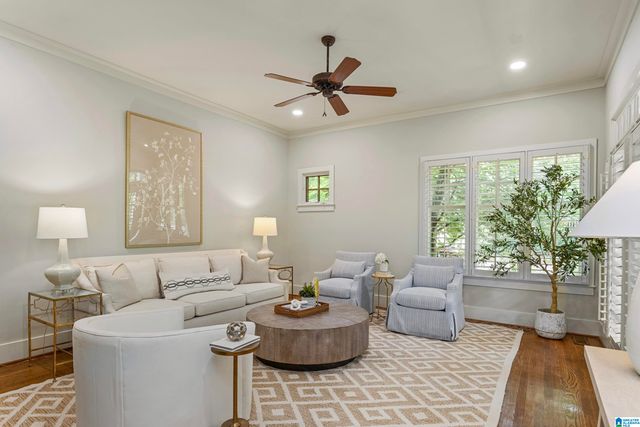 203 HAWTHORN STREET, Birmingham, AL 35242