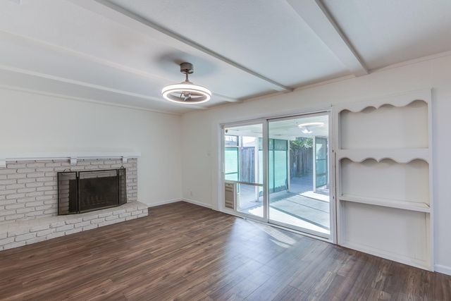 4723 N Angus Street, Fresno, CA 93726